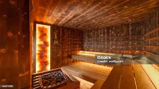 佛山按摩养生：解锁身体密码，吃对食物年轻十岁不是梦！ poster