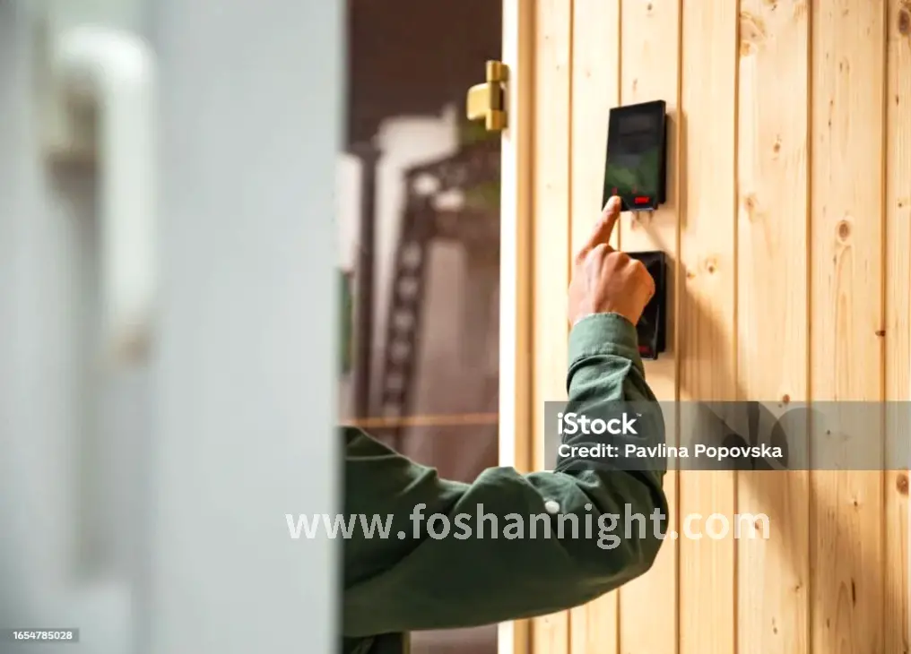 桑拿后肌肤焕发光彩