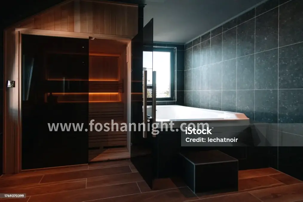 智能桑拿房内的灯光效果